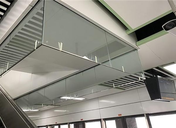 擋煙垂壁對防火玻璃的厚度有哪些要求？